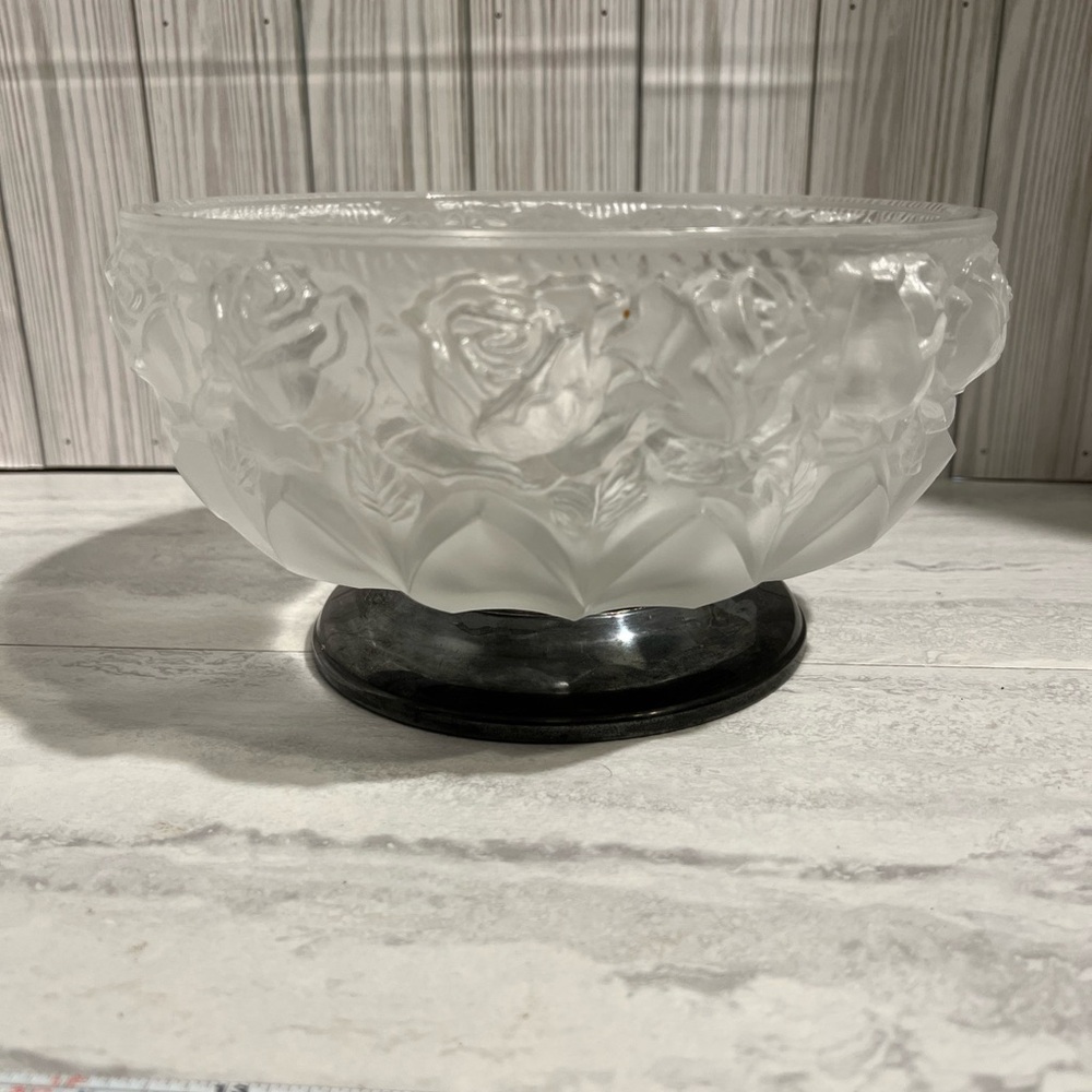 Vintage Satin Crystal Rose Bowl on Silverplate Pedestal Italy ~ 8.5” - Picture 1 of 3